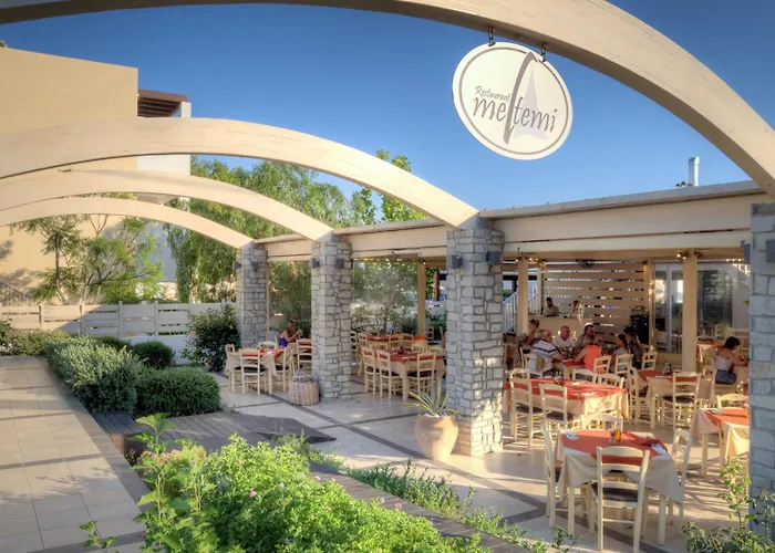 Matina Pefkos Appart hôtel