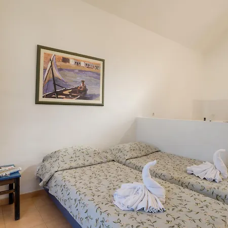 아파트호텔 마티나 페프코스 Pefki (Rhodes)