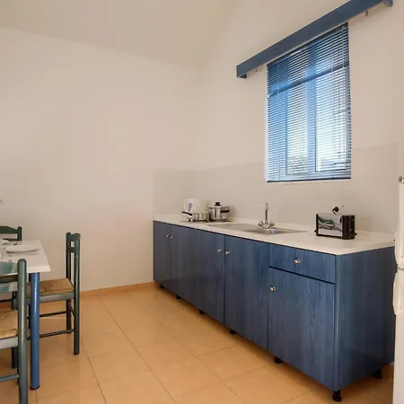 마티나 페프코스 Pefki (Rhodes)