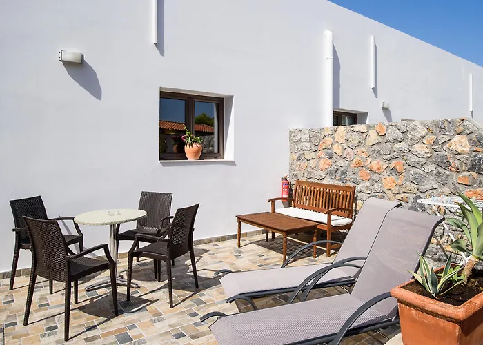 Matina Pefkos Apartahotel Pefki