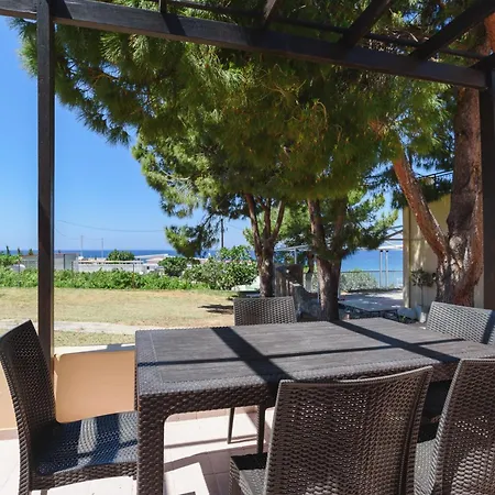 Apart-hotel Matina Pefkos 3*