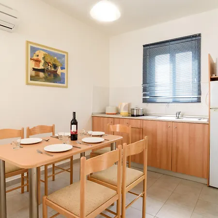 Matina Pefkos Aparthotel Pefki (Rhodes)