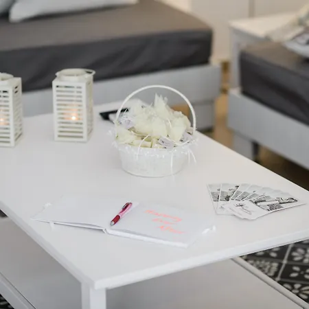 Lägenhetshotell Matina Pefkos 3*