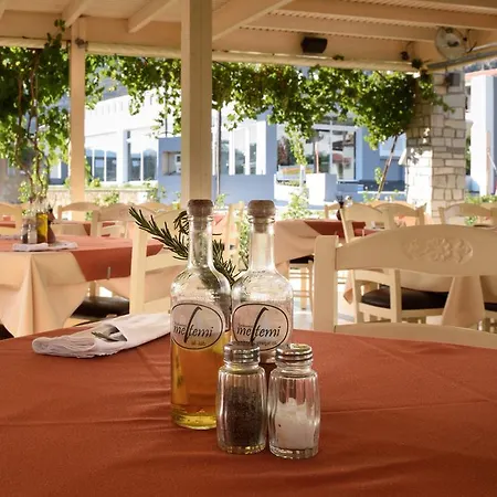 Matina Pefkos Aparthotel 3*