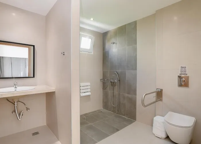 شقة فندقية Matina Pefkos 3*