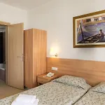 Matina Pefkos 3*