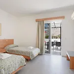 Matina Pefkos 3* Πεύκος